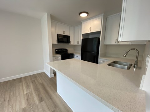 11928 Darlington Ave 1 Bed1 Bath Kitchen